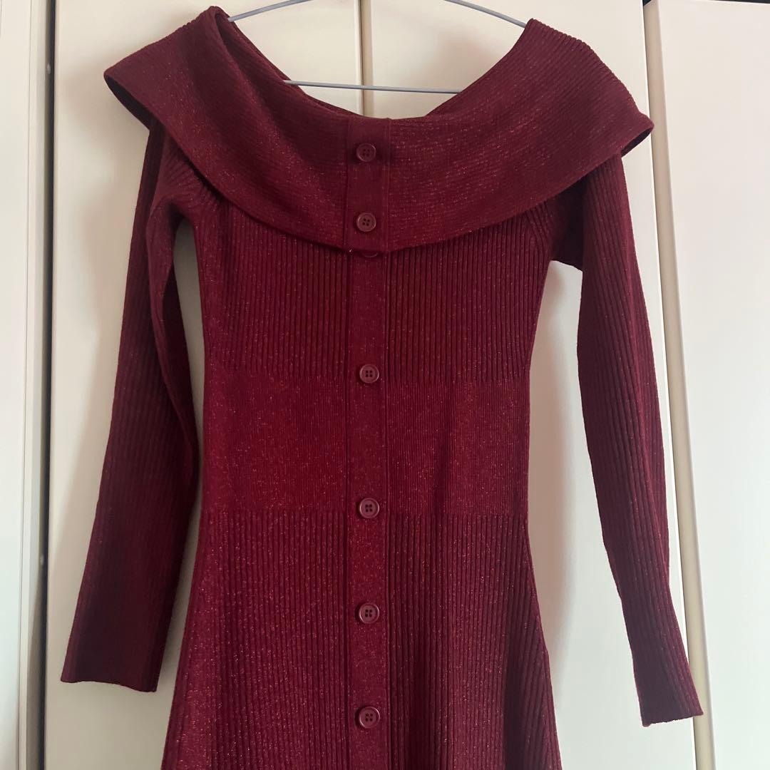 shidel オフショルニットワンピース　バーガンディ　フリーサイズ