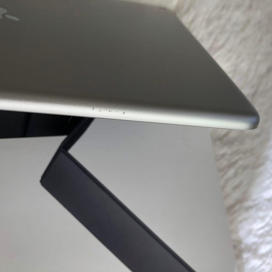 【人気端末早い者勝ち】iPad Air3 256GB 【すぐ発送】