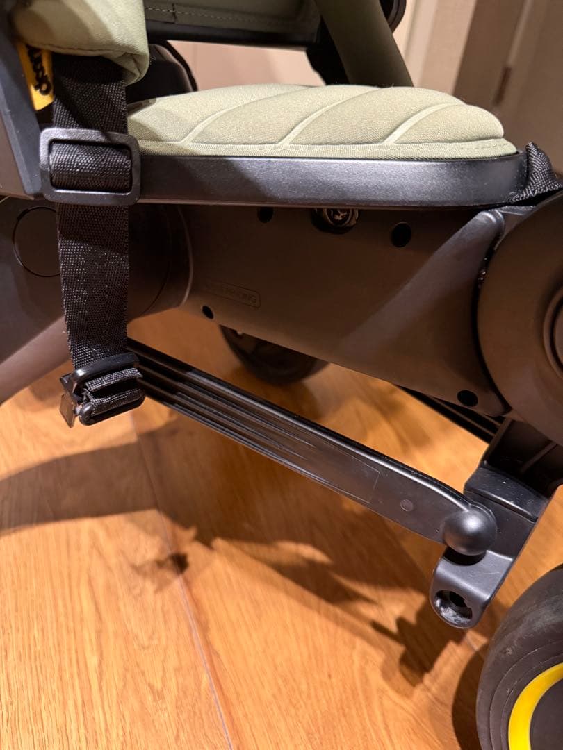 doona Liki Trike【世界最小折りたたみ三輪車】リキトライク カーキ