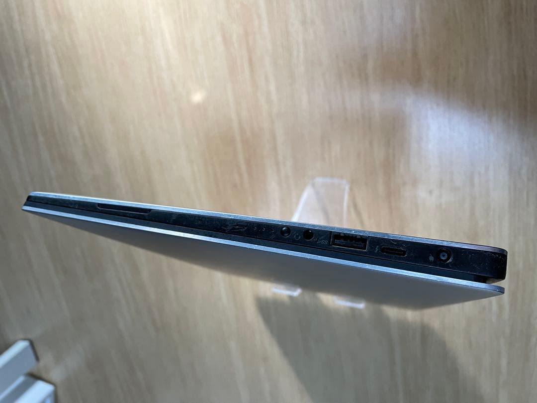 DELL XPS13 9350core i7 激安❗️