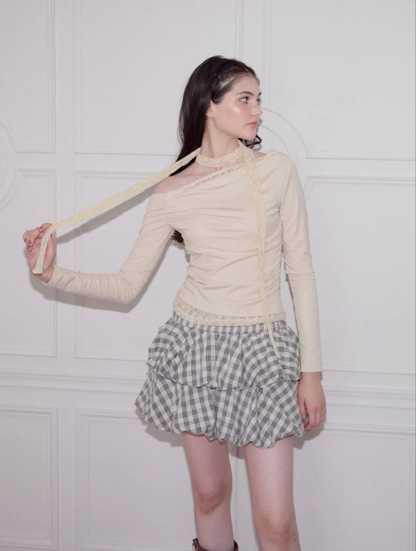 【treatürself】Romance Lace-Tie Top/ beige