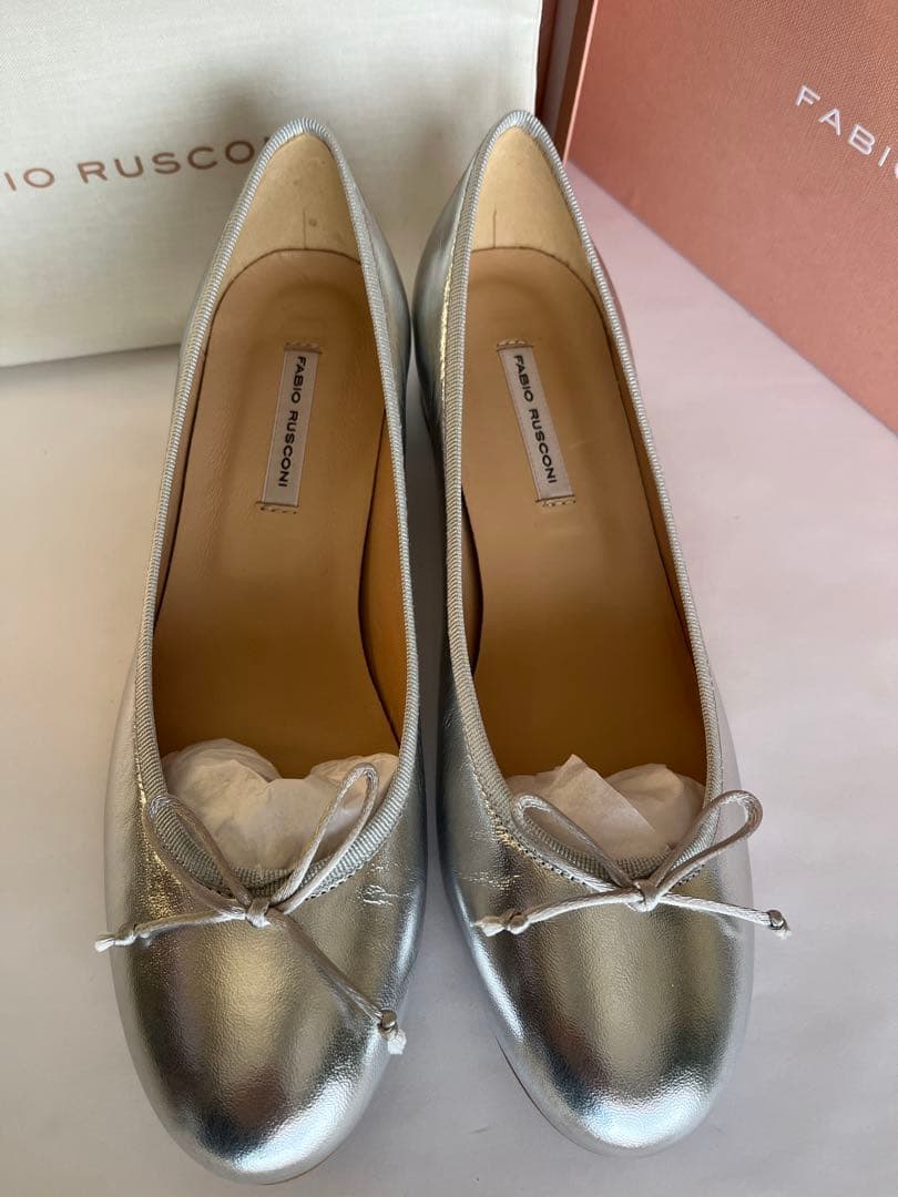 新品未使用　FABIO RUSCONI ファビオルスコーニ　シルバー　36.5