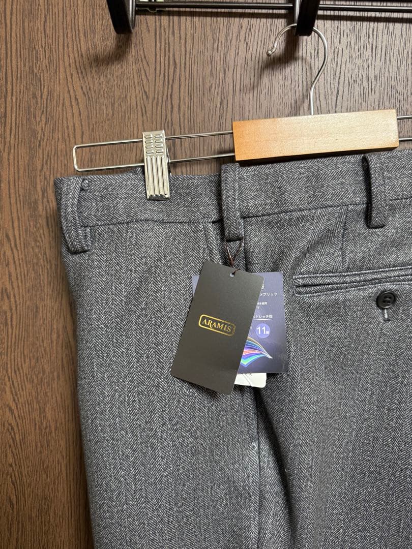 ウエスト83〜88新品未使用！ARAMIS秋冬ポリエステル素材暖か極暖スラックス