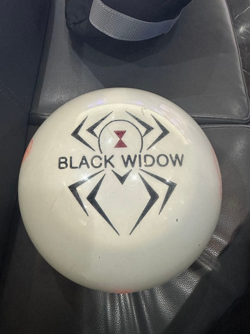 BLACK WIDOW クリアボール ホワイト