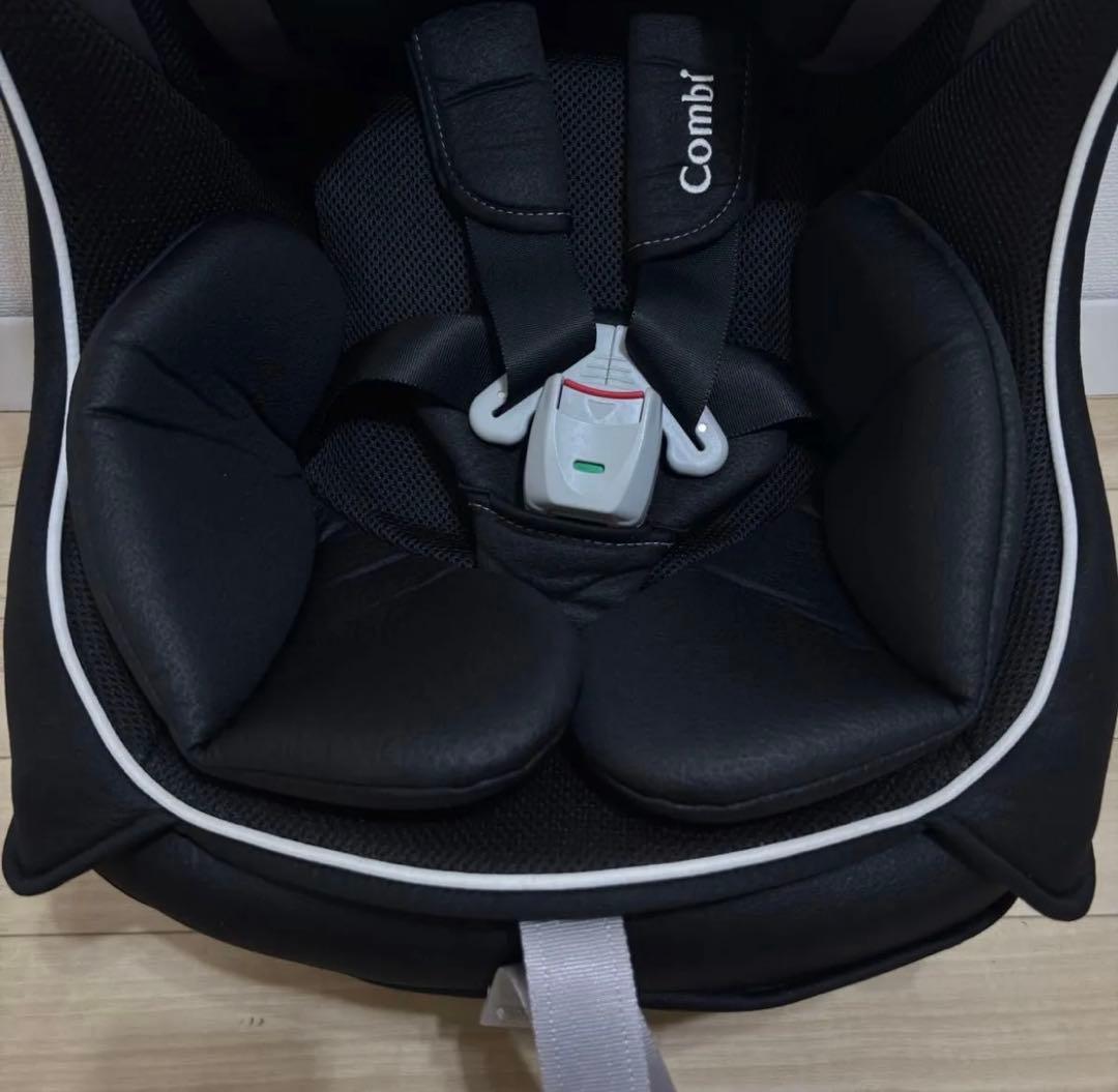 美品 コンビ ミニマグランデ UF チャイルドシート