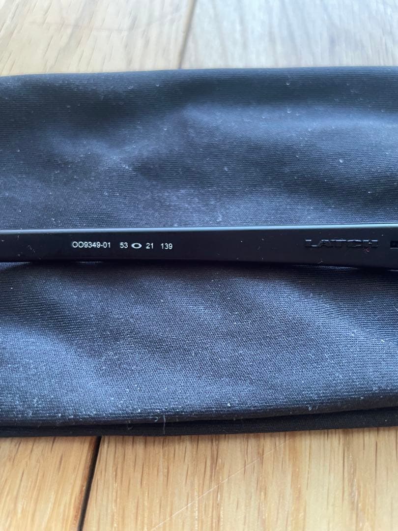 オークリー　サングラス　LATCH アジアンフィット