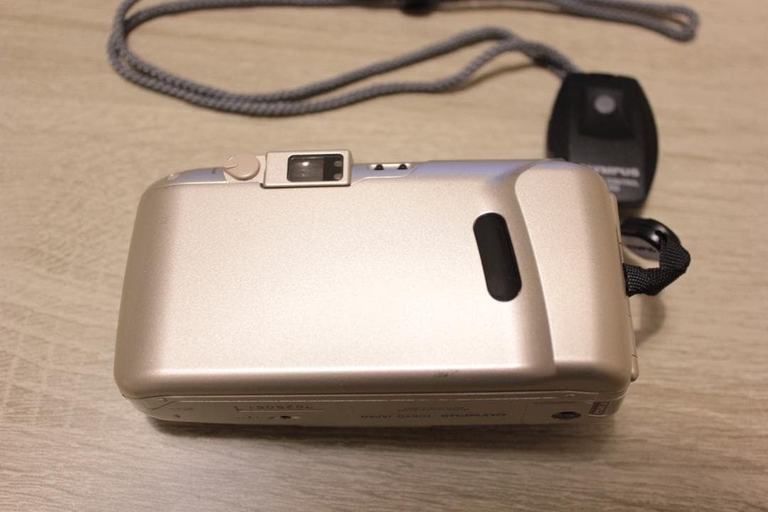 OLYMPUS μ-II ZOOM VF コンパクトフィルムカメラ