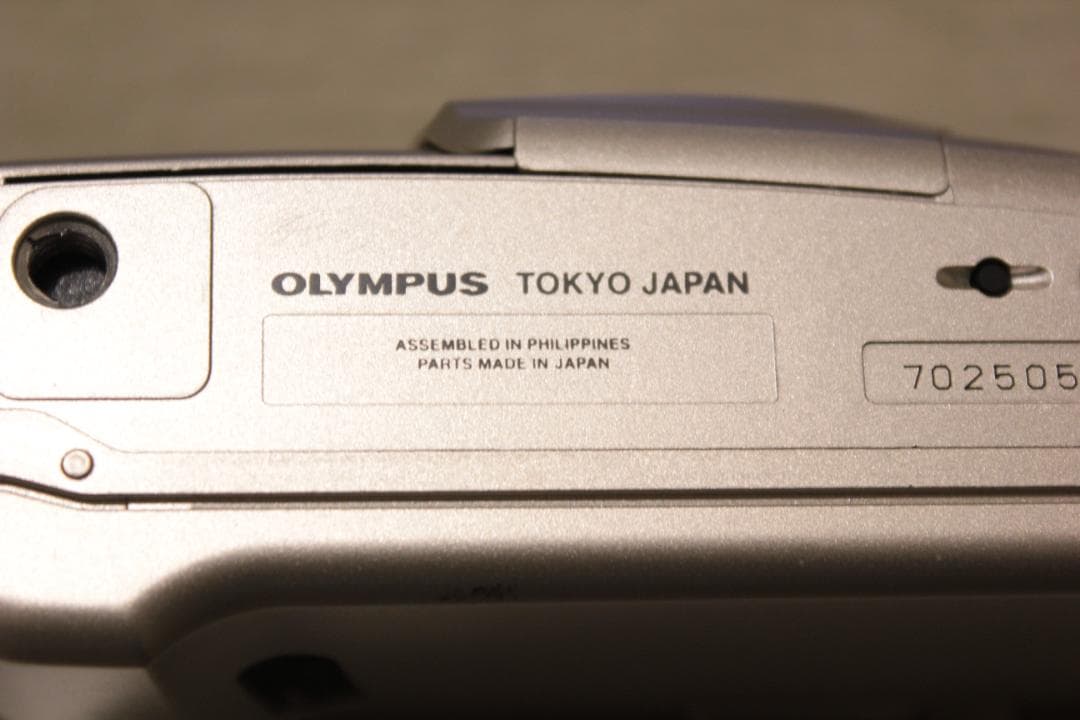 OLYMPUS μ-II ZOOM VF コンパクトフィルムカメラ