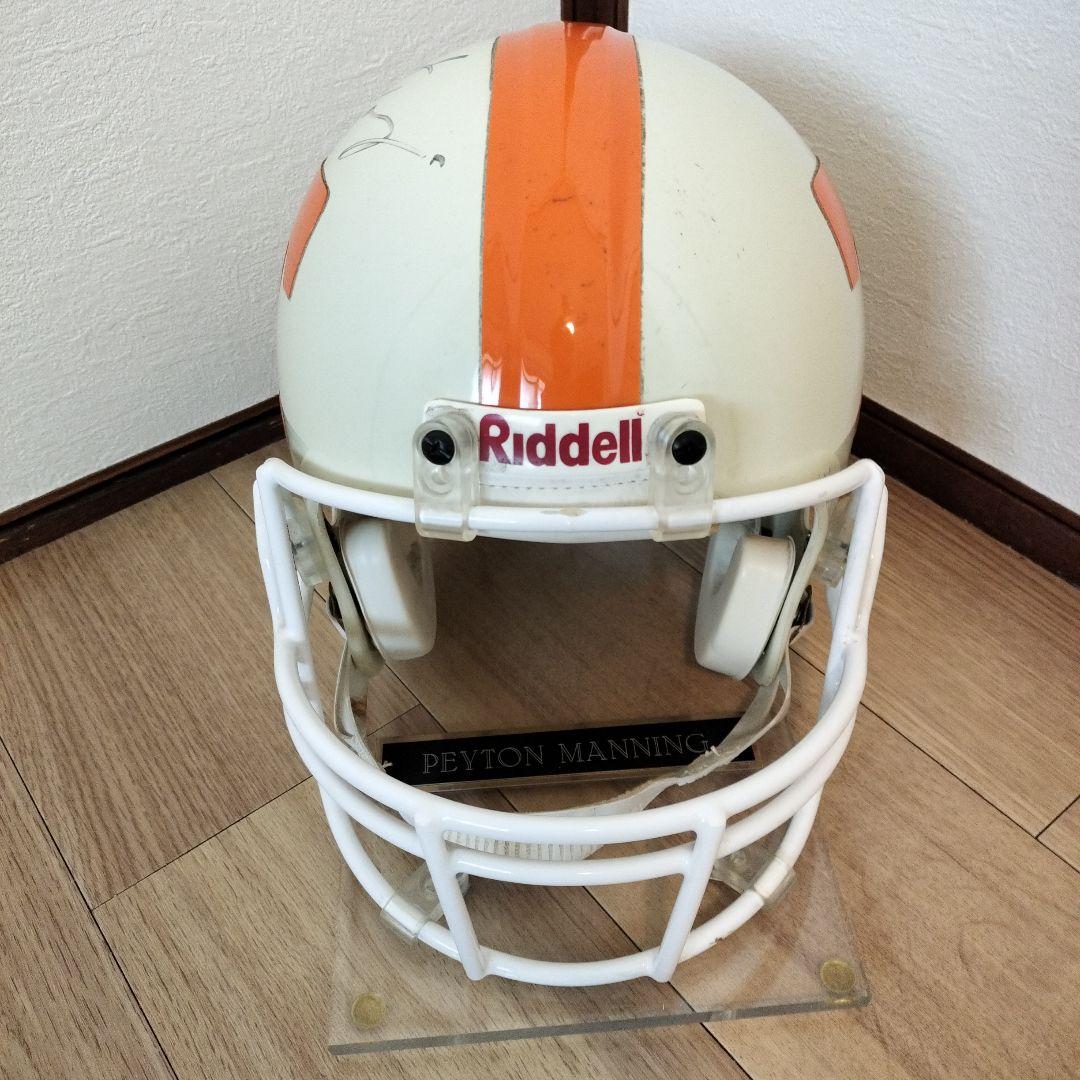ペイトンマニング サイン入り ヘルメット