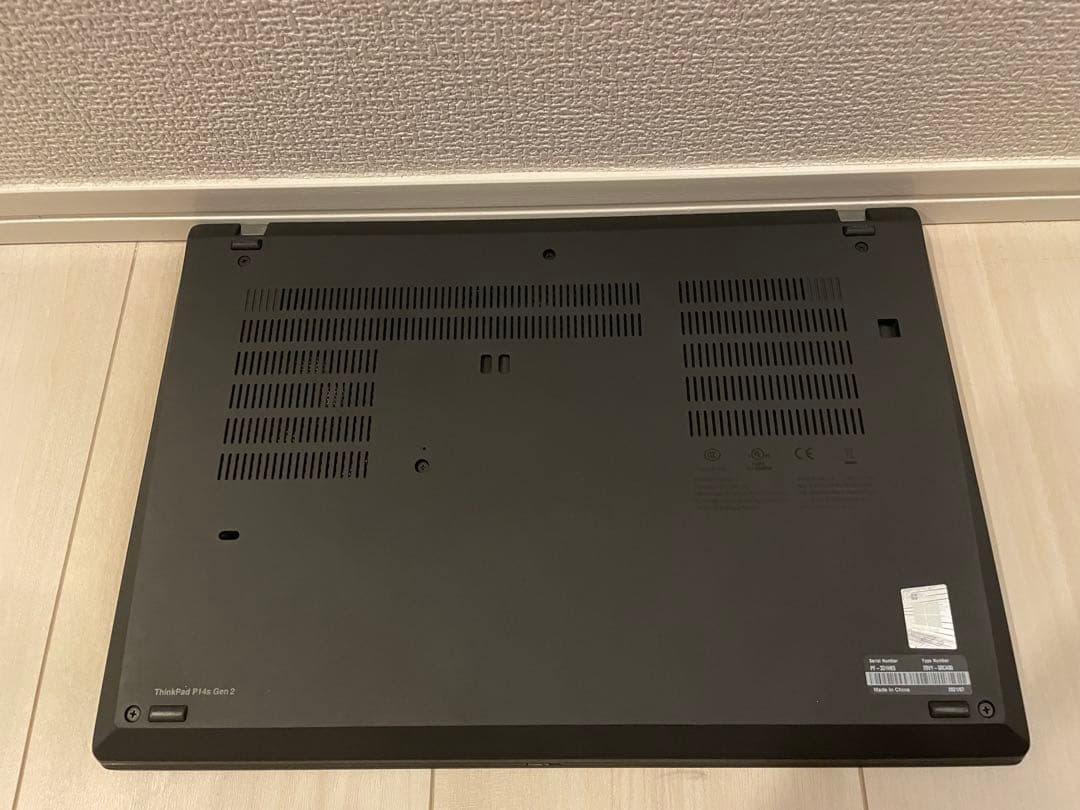 Lenovo P14S Gen2 i7 11世代 256GB Office