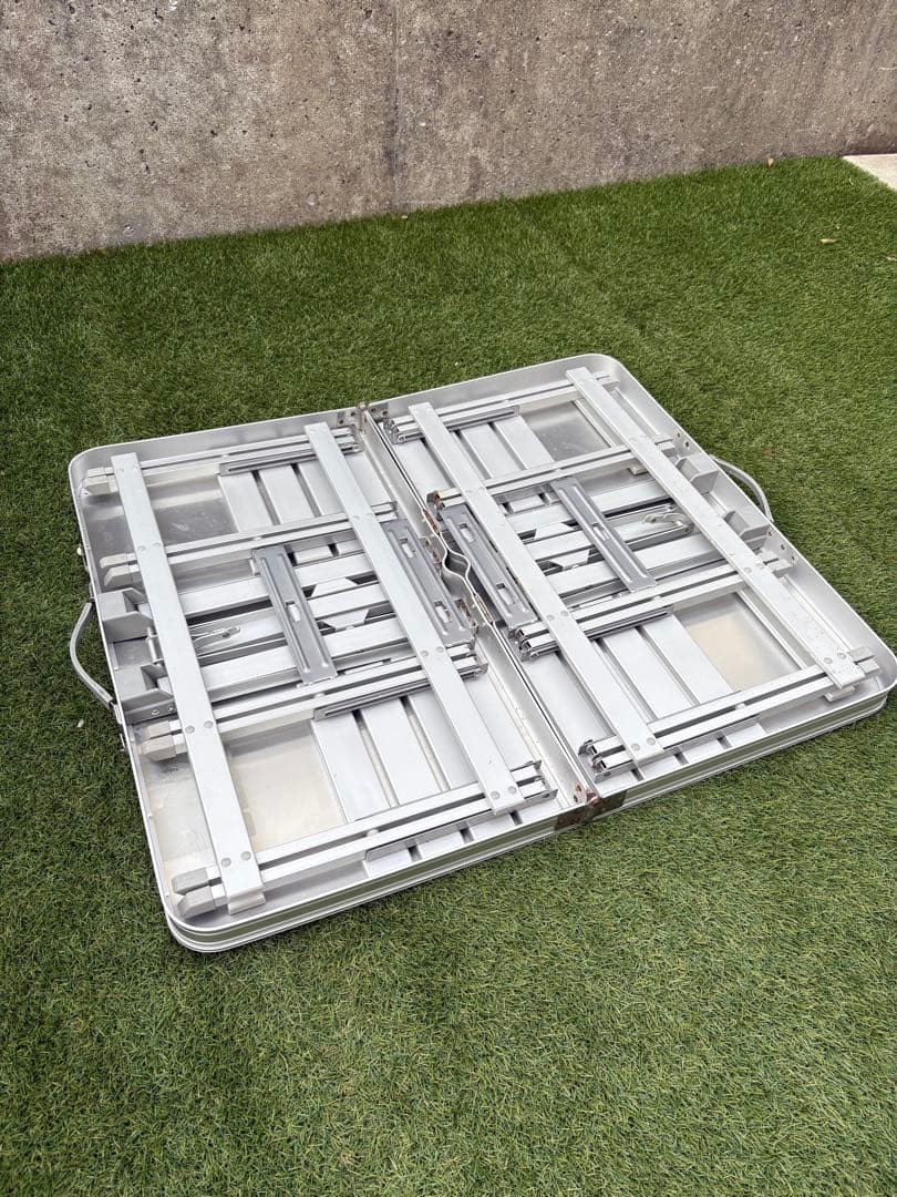 廃盤希少品Coleman折り畳み アルミピクニックテーブル コールマン イス付き