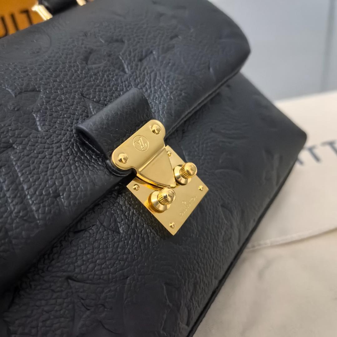 正規品 ハンドバッグ M12144