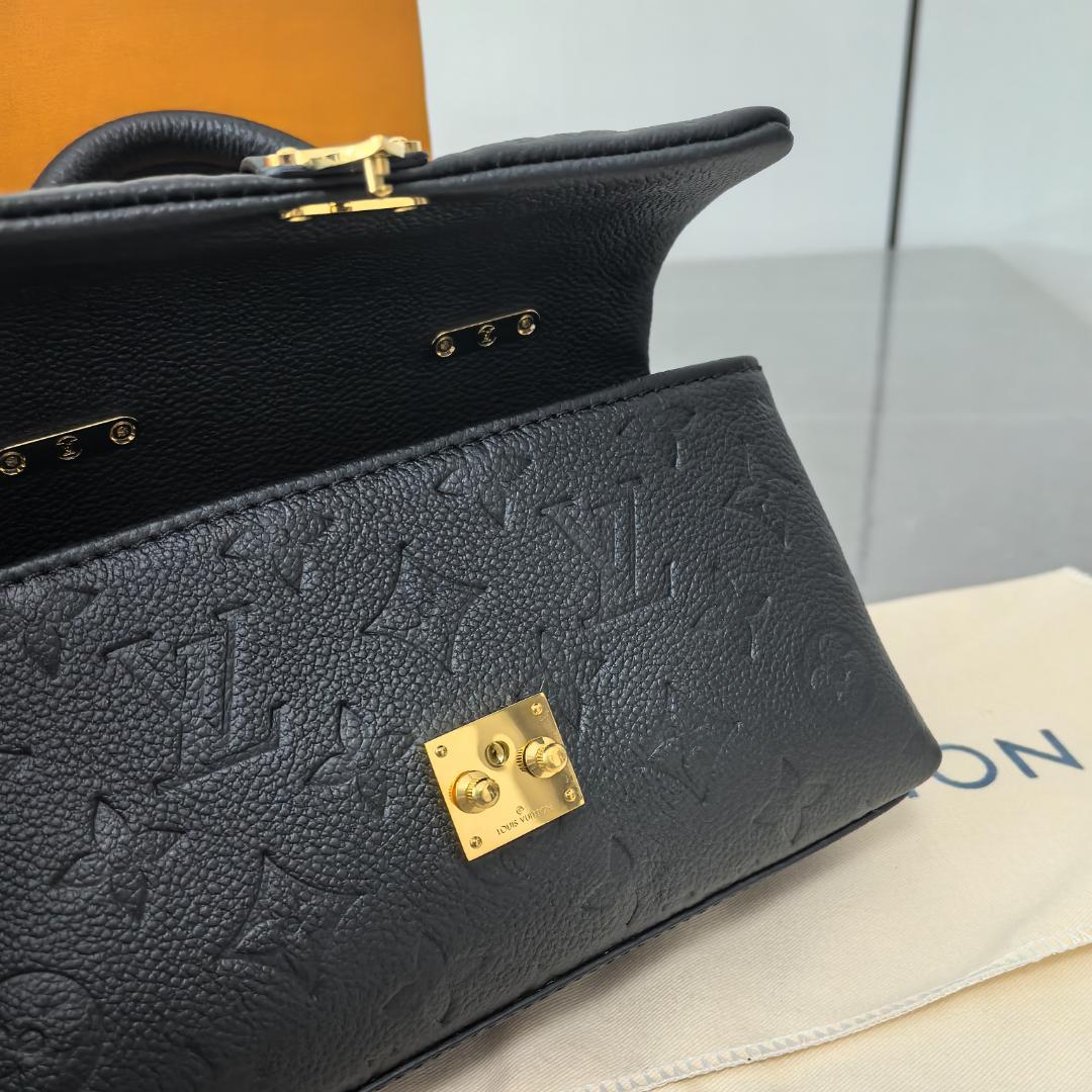 正規品 ハンドバッグ M12144