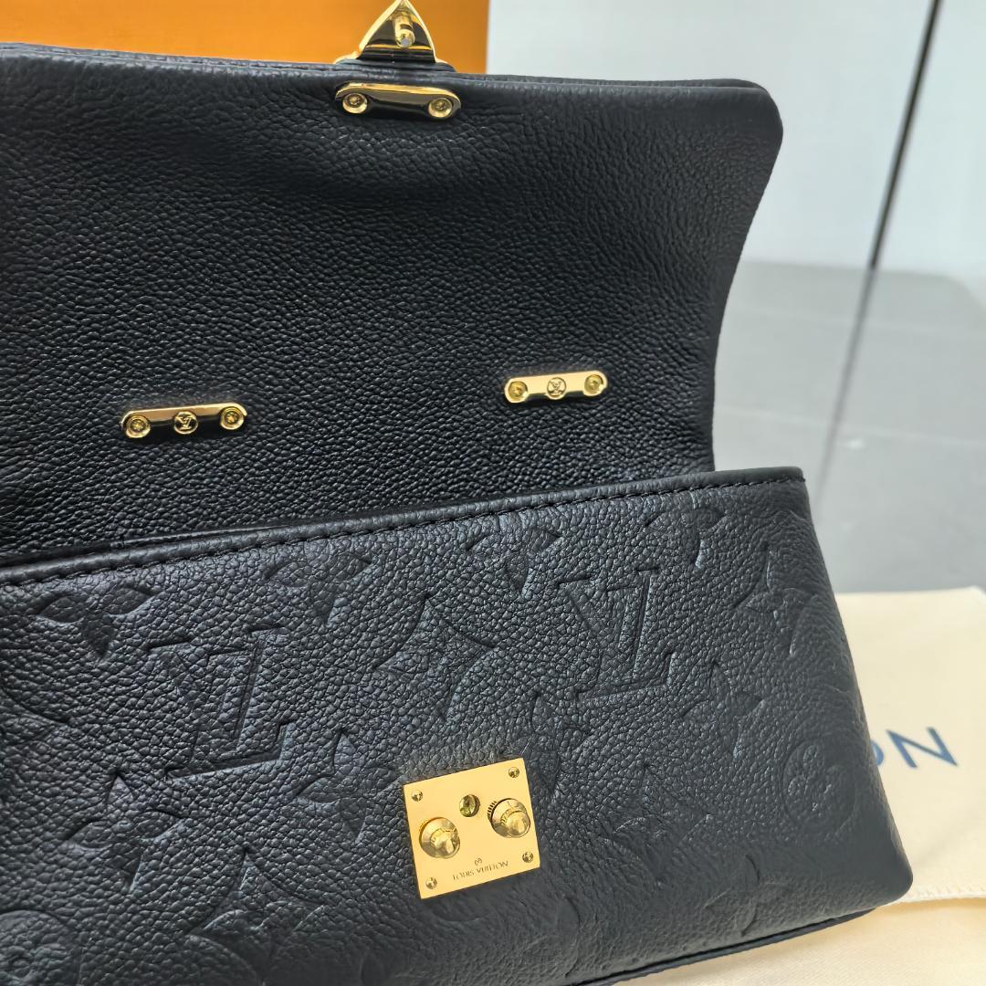 正規品 ハンドバッグ M12144