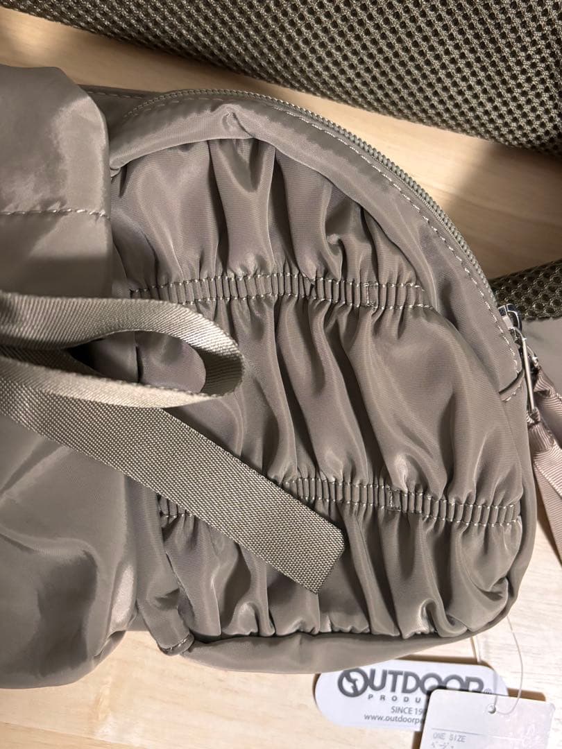 【週末sale】アウトドアプロダクツ別注マルチポケットショルダー