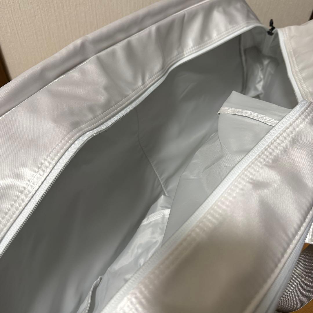 VICTOR バドミントンバッグ ホワイト