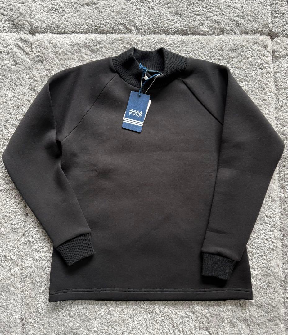 【新品】定価33,000円‼️mutaボンディングプルオーバー　ブラックレディース