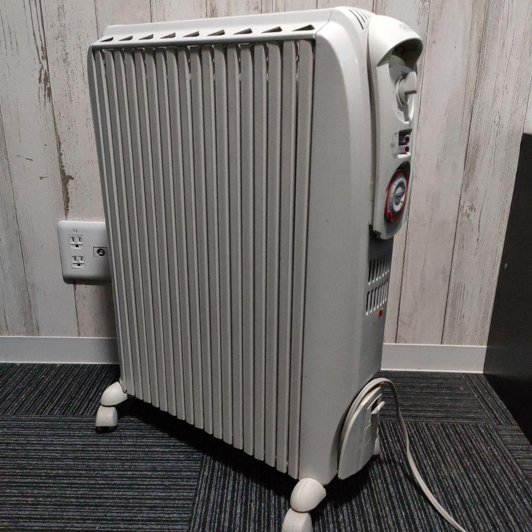 引越し大処分！【処分価格！】デロンギ1500w 空気を汚さないオイルヒーター♪