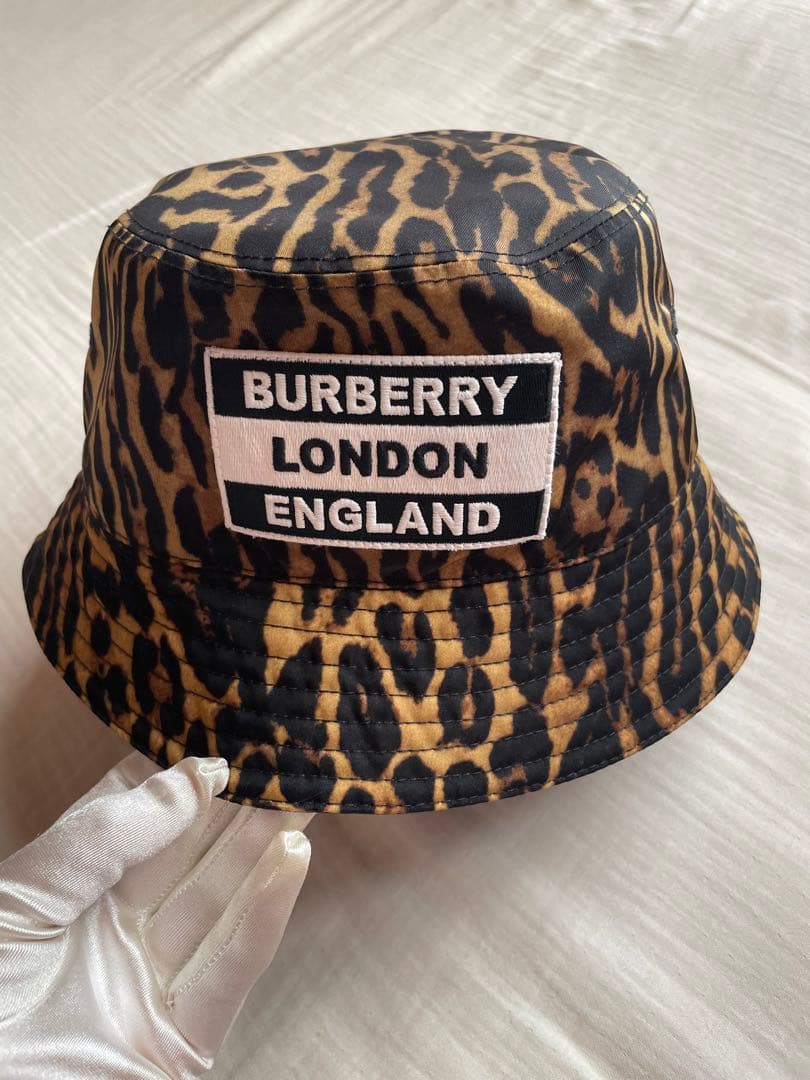 【BURBERRY 】リバーシブル バケットハット(ユニセックス)