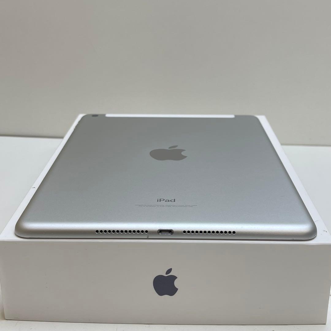 #12 iPad 第6世代 128GB Wi-Fi + Cellular 92%
