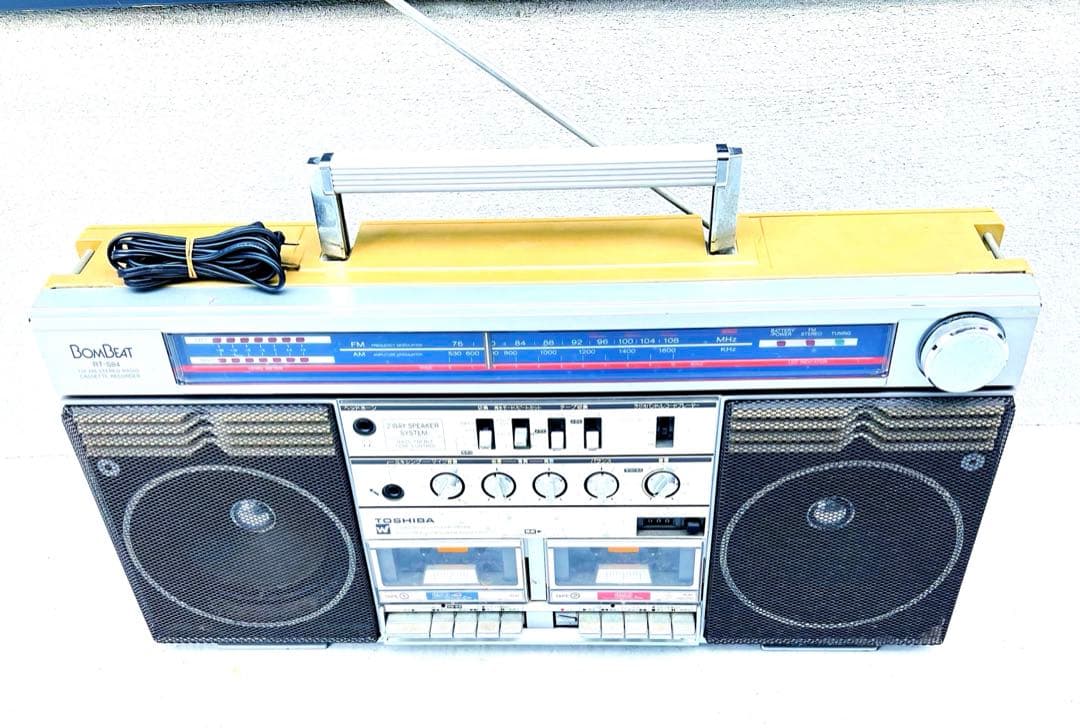 TOSHIBA BOMBEAT RT-S84 ラジカセステレオラジオカセット