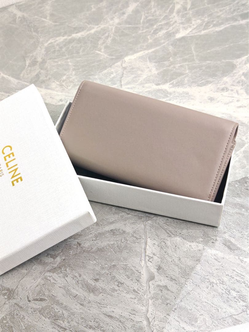 CELINE セリーヌ トリオンフ フラップ 長財布 グレージュ　美品