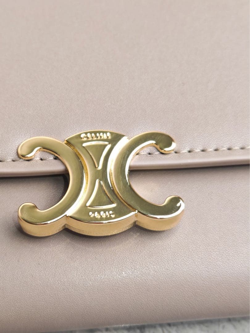 CELINE セリーヌ トリオンフ フラップ 長財布 グレージュ　美品