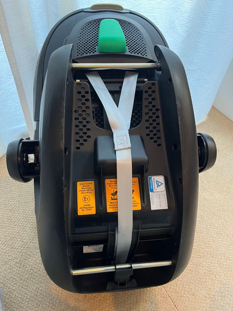 美品/マキシコシプベル360PROチャイルドシート