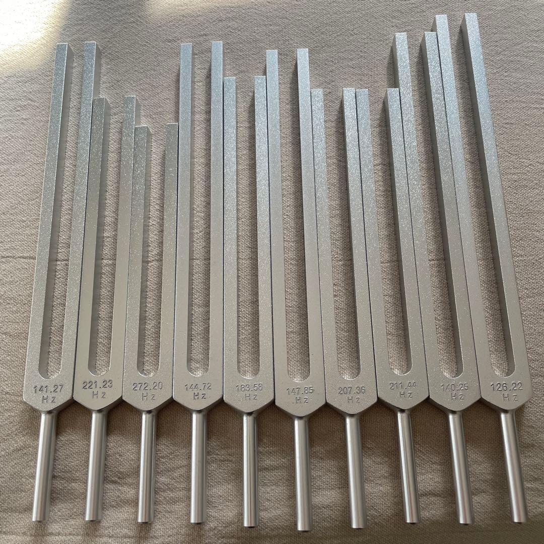 惑星音叉チューナー　 14本ミドルフォーク