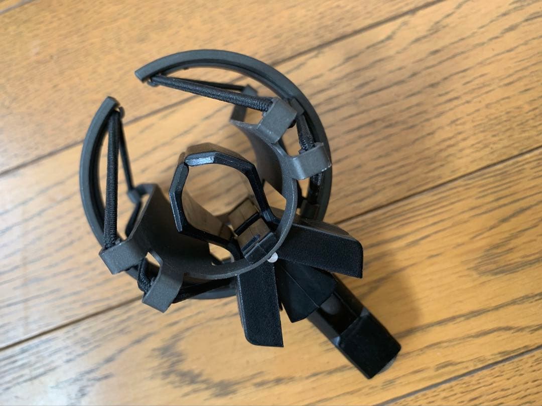 オーディオテクニカ AT822（マイク）、AT8410a（ショックマウント）