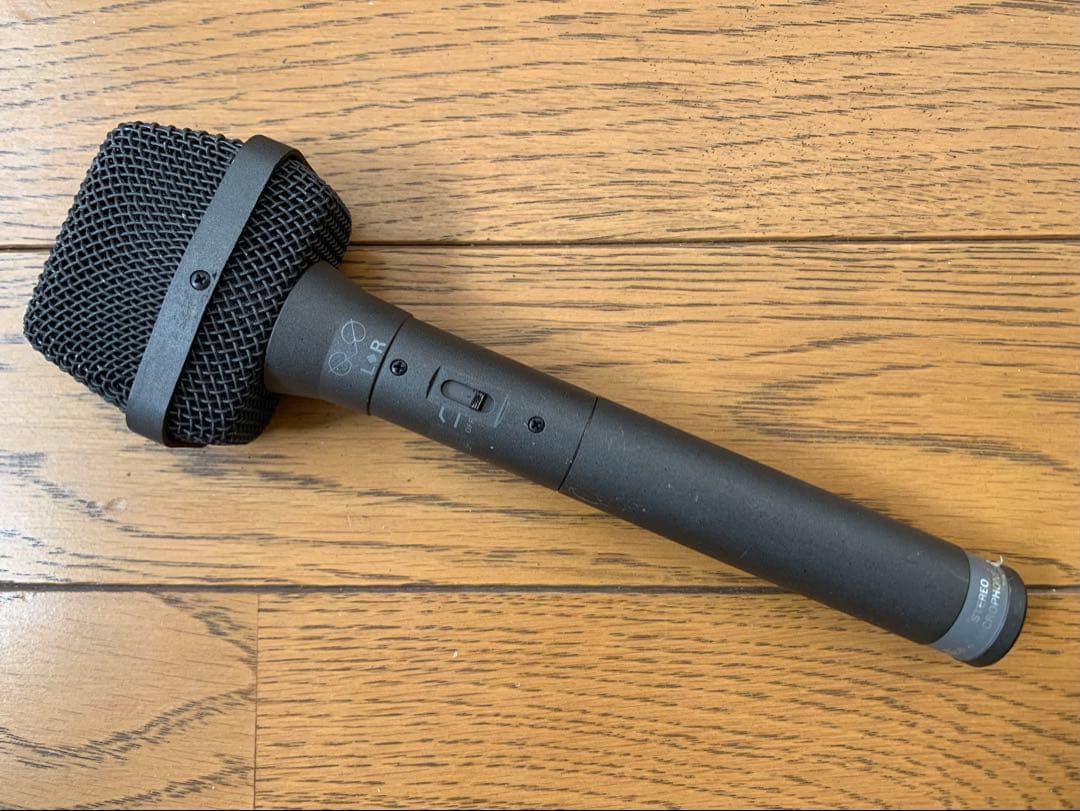 オーディオテクニカ AT822（マイク）、AT8410a（ショックマウント）