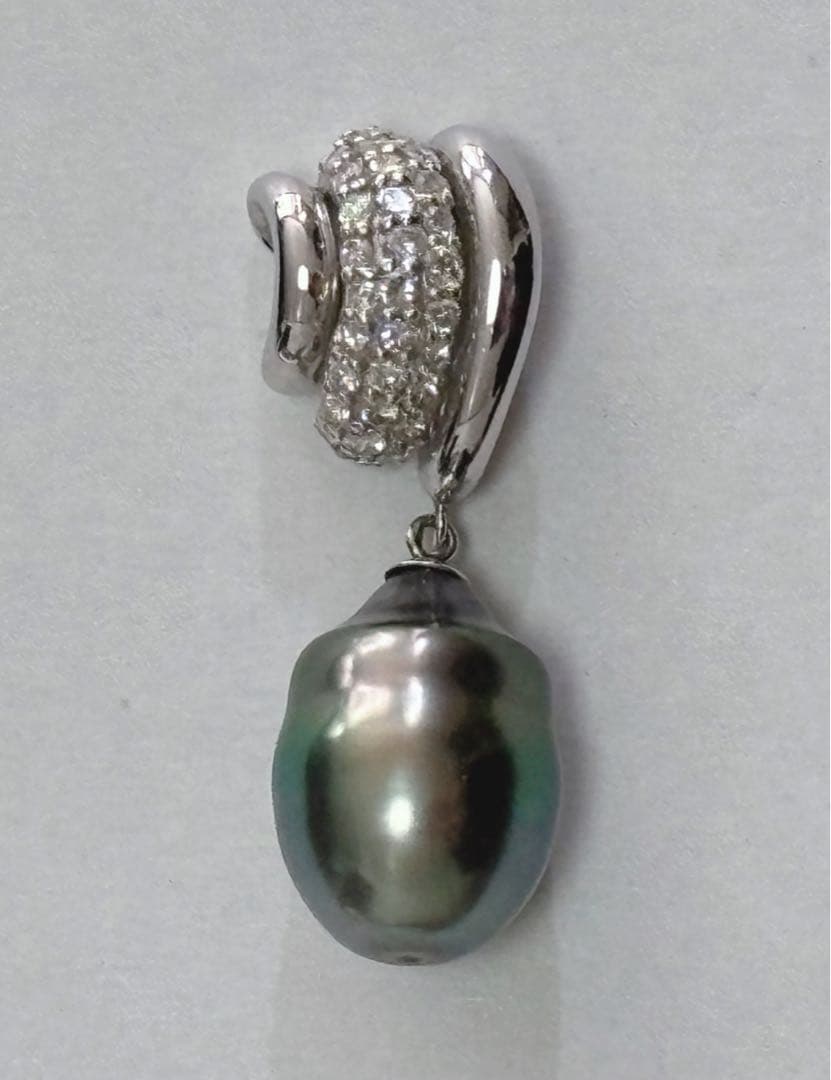 ブラックパール　ダイヤモンド　Pt900 ペンダントトップ