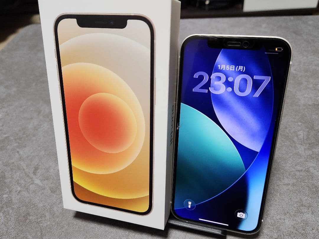 【訳あり】Apple iPhone 12 ホワイト 本体 64GB SIMフリー