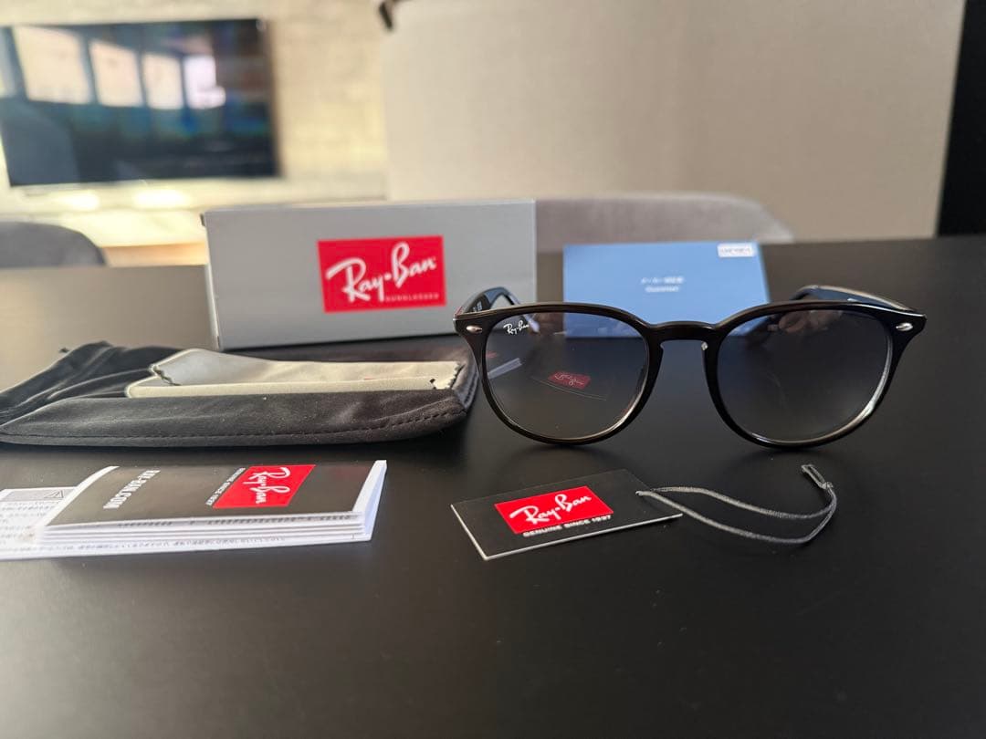 レイバン　サングラス ブルーハーフ　RB4259F