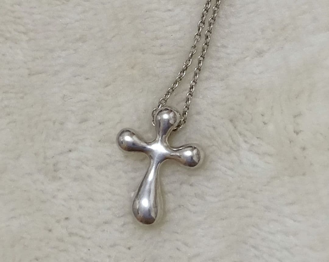 ティファニー　シルバー925　スモールクロス　ネックレス