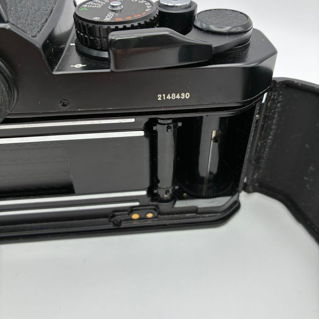 Nikon FE2 フィルム一眼レフカメラ