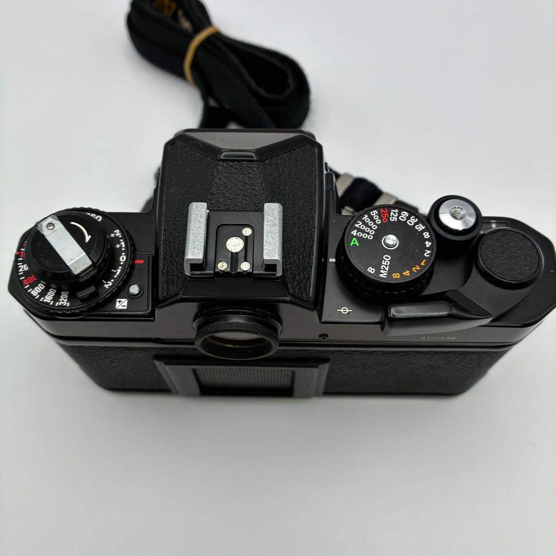 Nikon FE2 フィルム一眼レフカメラ