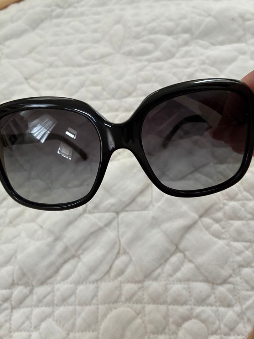 CHANEL ブラック サングラス リボンモチーフ