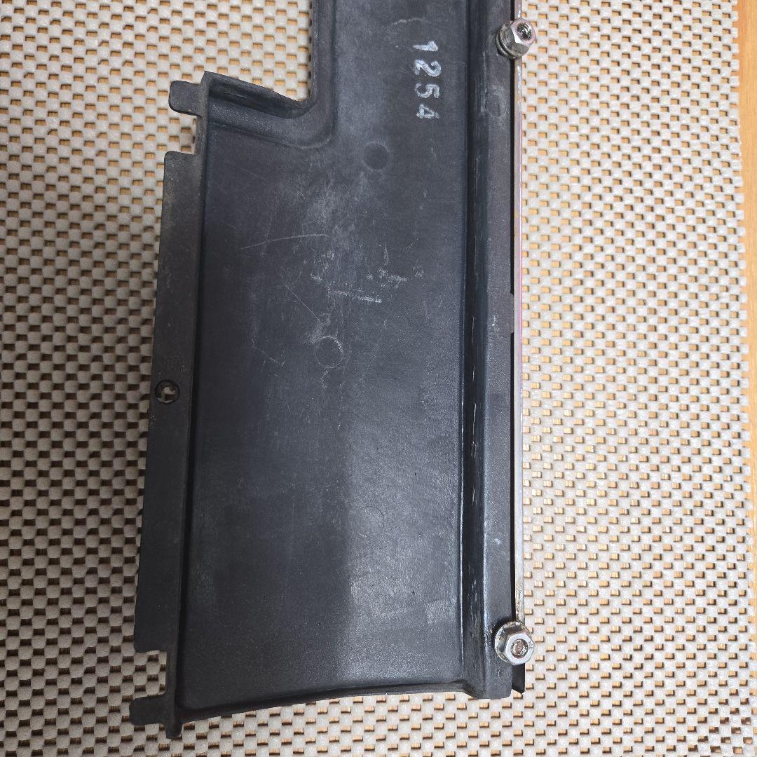 年末　値下げ‼️‼️ ハコスカ　2000GT　リアガーニッシュ