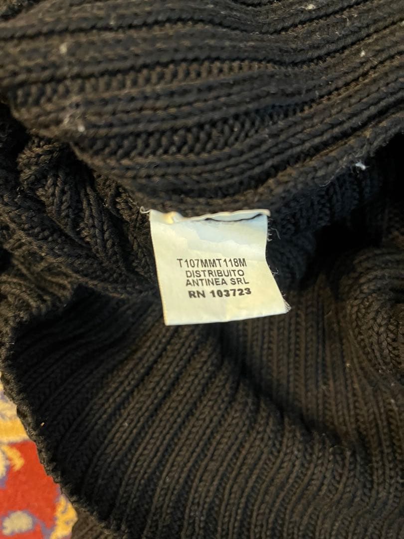 EMPORIO ARMANI（エンポリオ アルマーニ）コットン100%リブニット