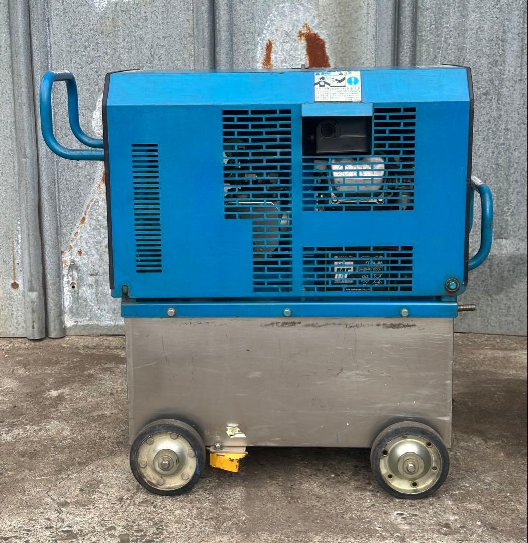 RX2. ツルミガソリンエンジン式高圧洗浄機 HPJ-550WES-1