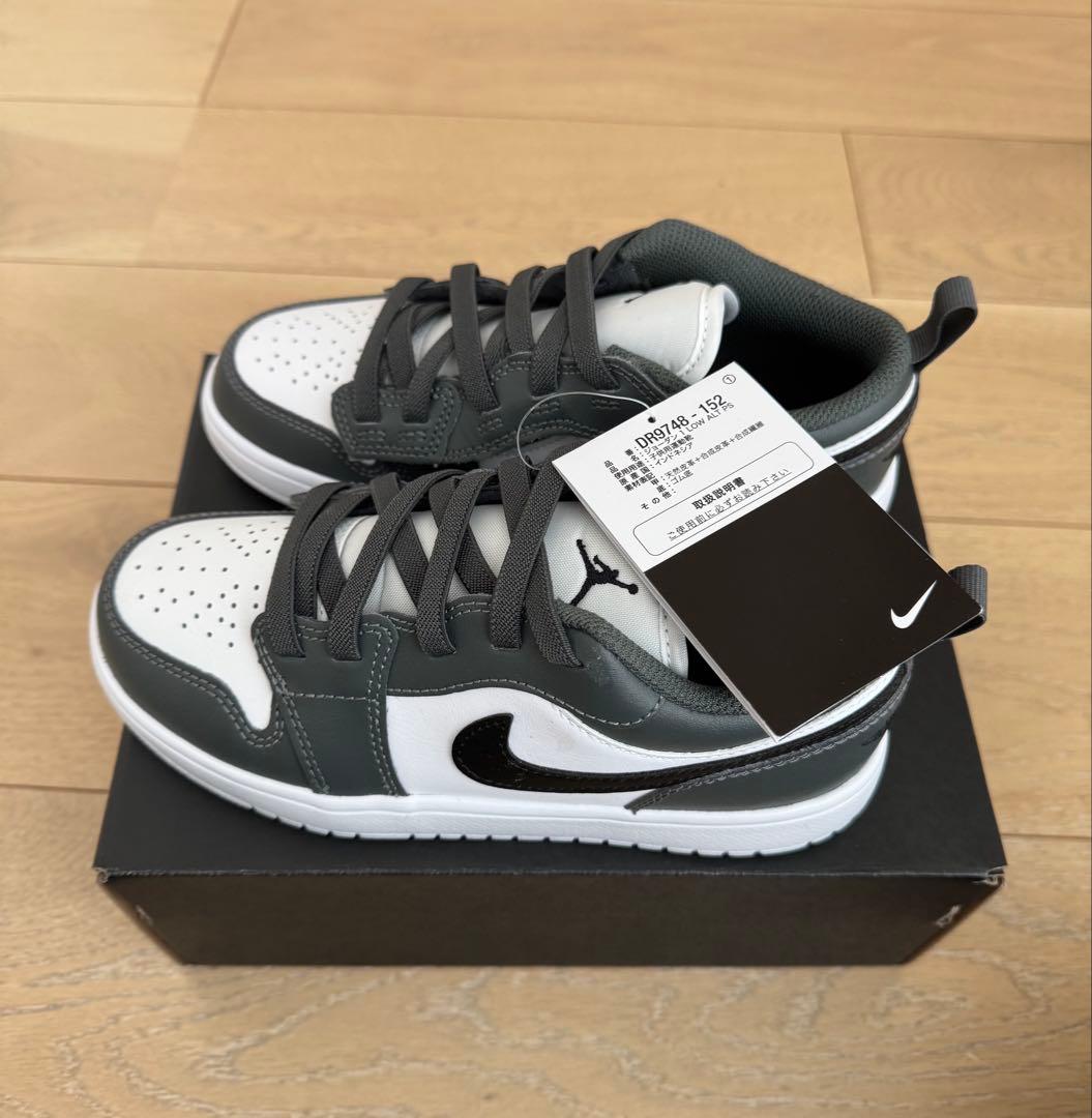 Nike ジョーダン　1LOWALT リトルキッズシューズ　21センチ