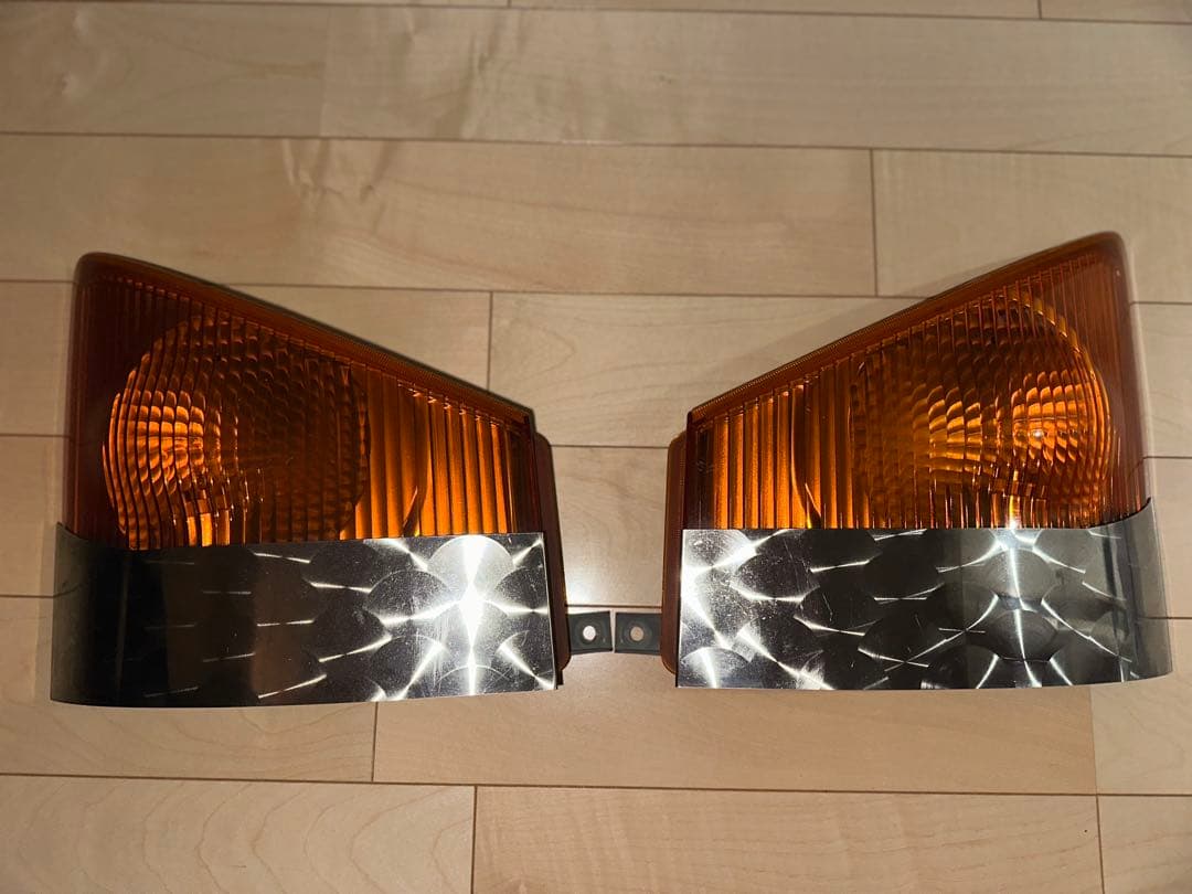 07 フォワード　エルフ　フロントウィンカー　アンバー　JET製　ウロコカバー