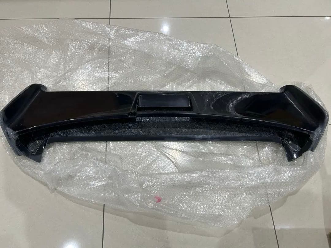 ZC33S TRUST リアウィングFRP 未塗装