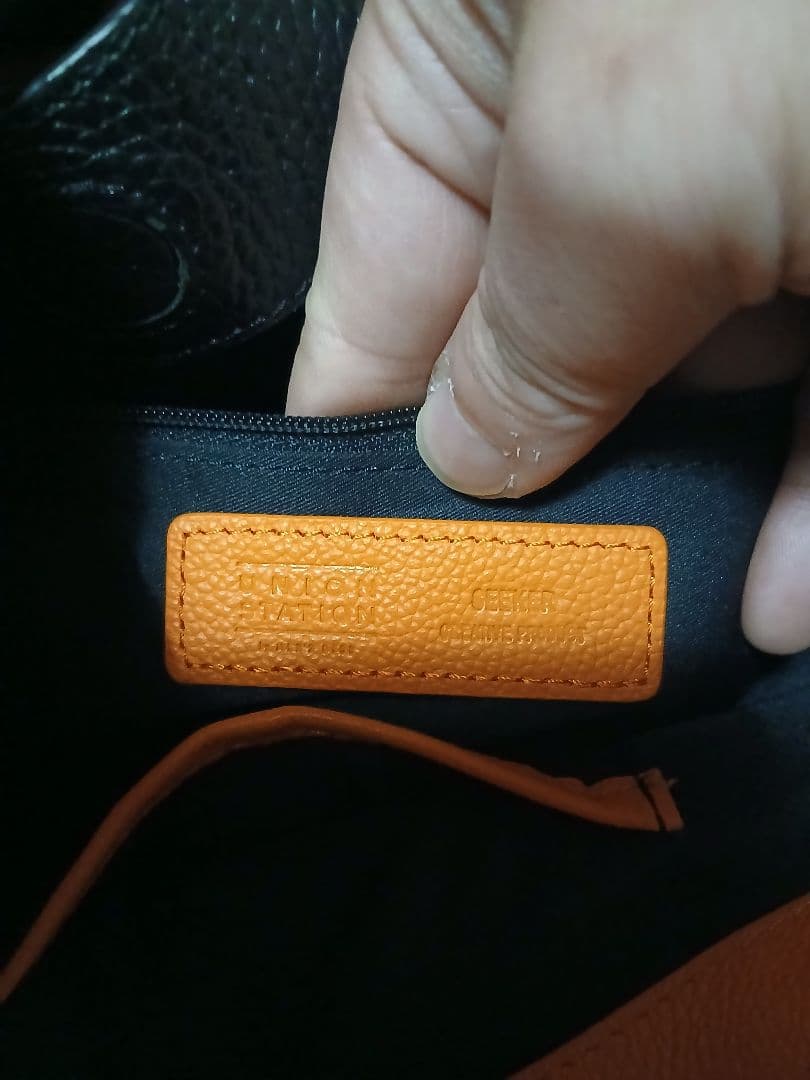 SEEKER レザー本革ミニトートバッグ 黒/オレンジ　ショルダー可能