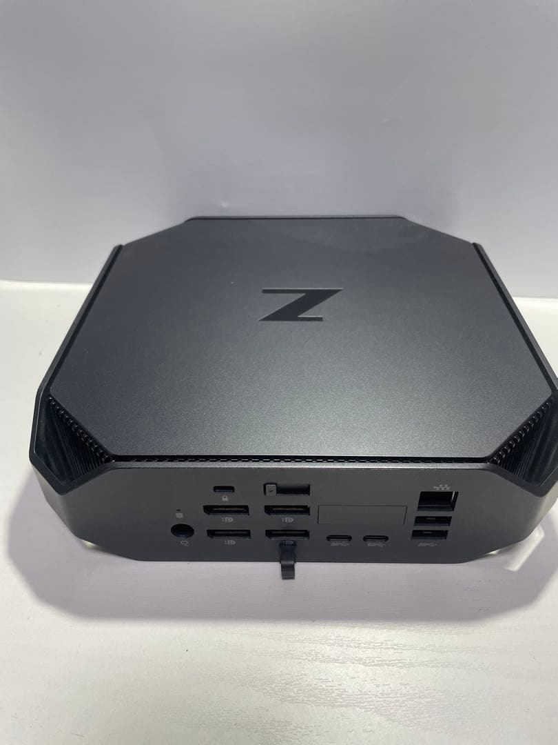 ワークステーション HP Z2 Mini G3 WS /Xeon/