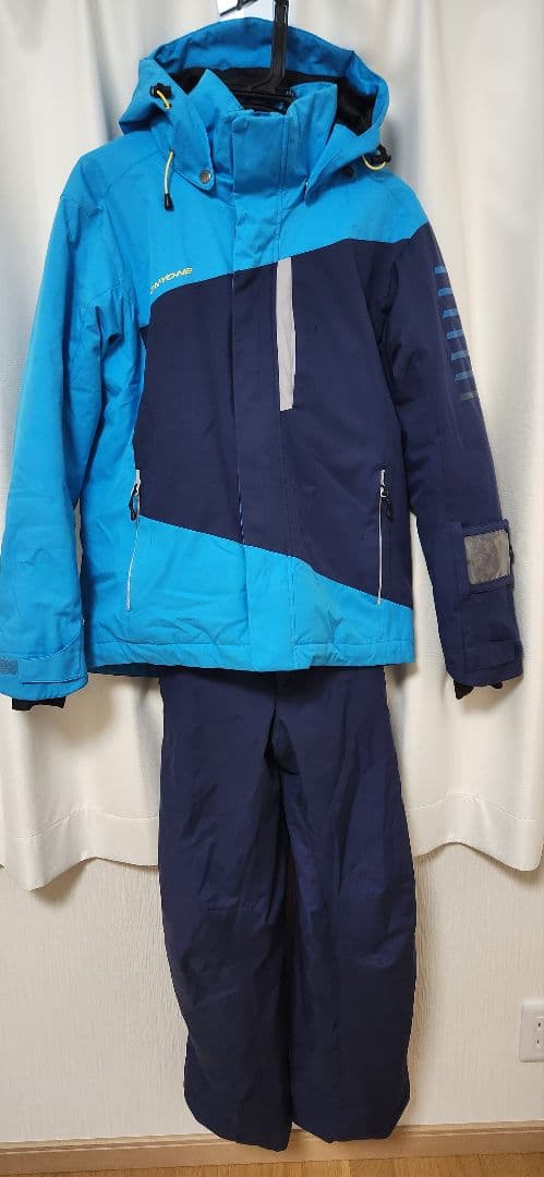 ONYONE オンヨネスノーボード/スキーウェア メンズ上下セットSサイズ