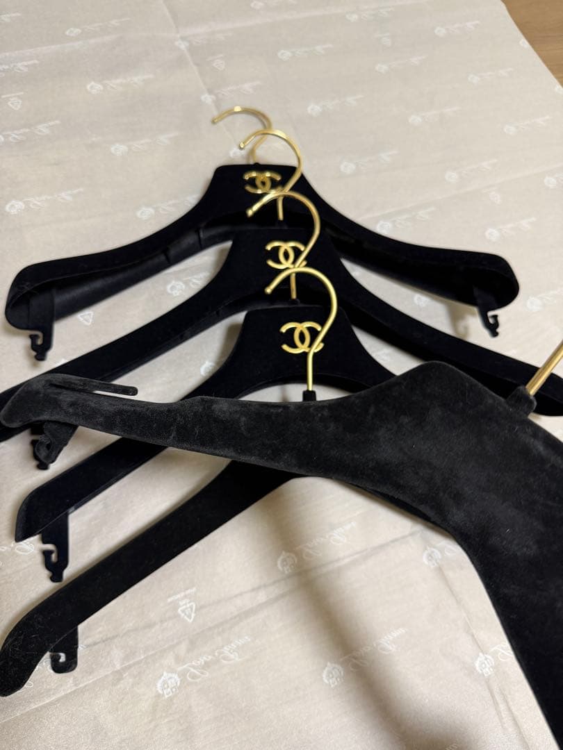 CHANEL　シャネル　ハンガーおまとめ5点セット　正規品