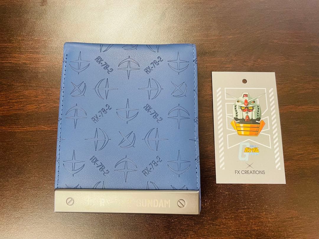 機動戦士 ガンダム RX78-2 二折財布 GUNDAM <マスクおまけ>