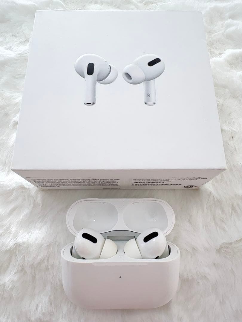 Apple●AirPods Pro ホワイト エアポッツ